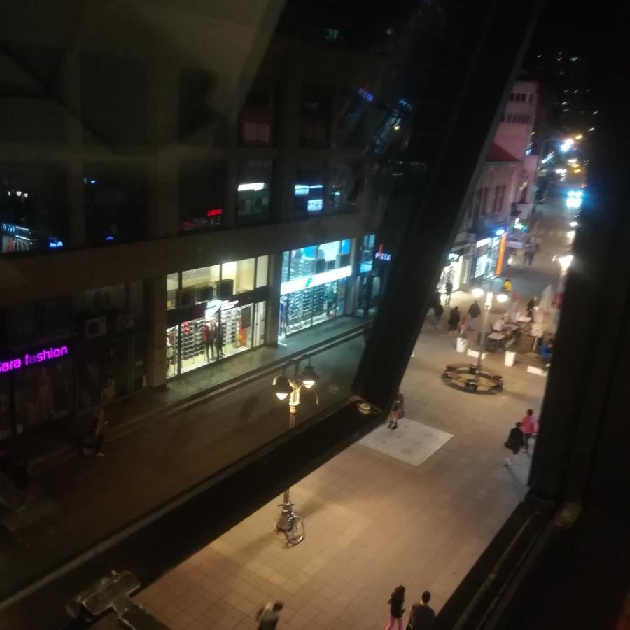 Apartmán Suvi Centar Ni Exteriér fotografie