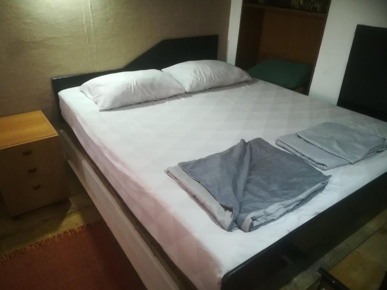 Apartmán Suvi Centar Ni Exteriér fotografie